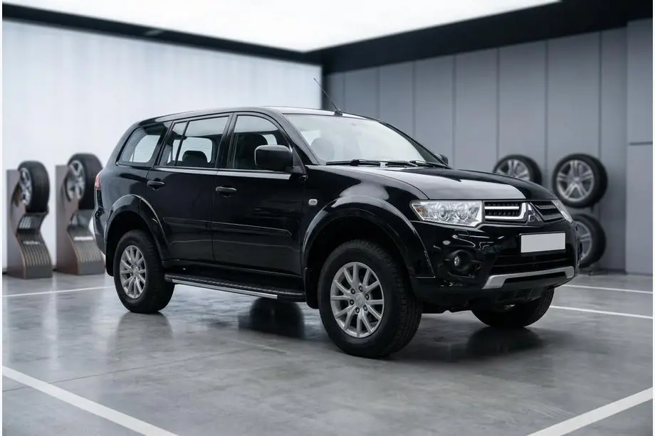 Mitsubishi Pajero Sport 2008-2015 Side Steps Bosphorus Grey (2 pcs, Aluminum) Image