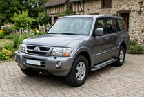 Mitsubishi Pajero Wagon III 1999-2006 Side Steps Maydos V2 (2 pcs, Aluminum & Stainless Steel) photo 1