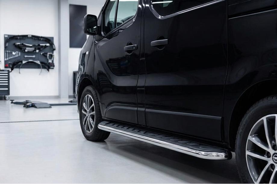 Renault Trafic 2015- Side Steps Maydos V1 (2 pcs, Aluminum) Image