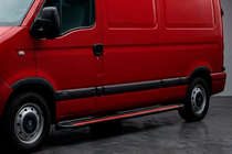 Nissan Interstar 2002-2010 Side Steps Maya Red (2 pcs, Aluminum) photo 1