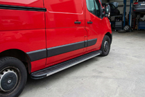 Nissan NV400 2010-2024 Side Steps Maya V1 (2 pcs, Aluminum) photo 1