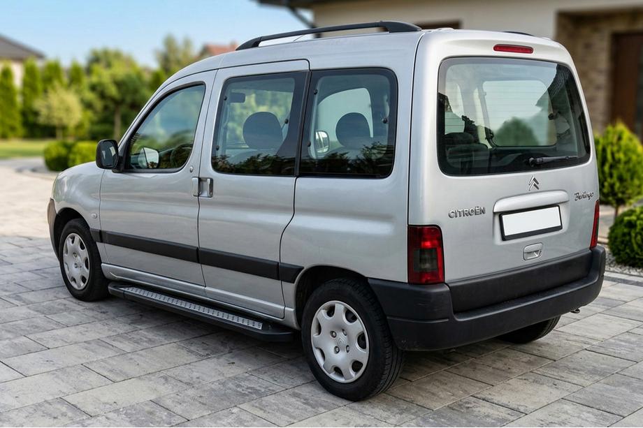 Citroen Berlingo 1996-2008 Side Steps New Vision Black (2 pcs, Aluminum) Image