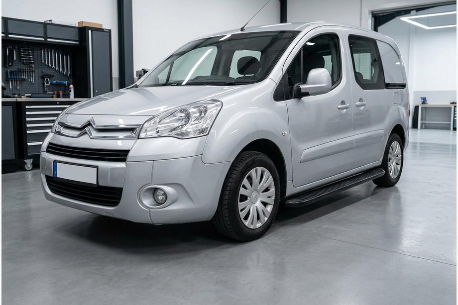 Citroen Berlingo 2008-2018 Side Steps Tayga Black (2 pcs, Aluminum) Image