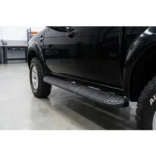 Side Steps Tayga Black (2 pcs, Aluminum) photo 1