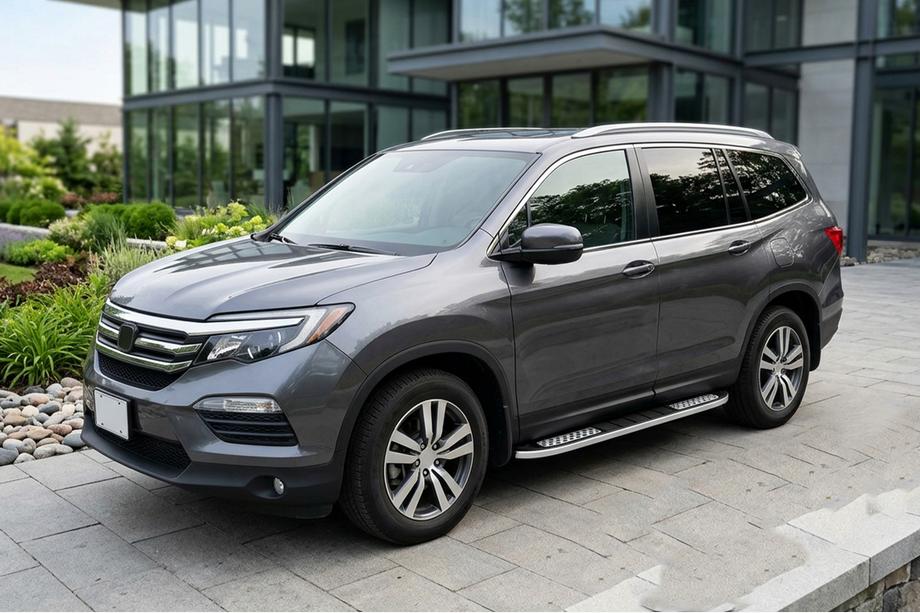 Honda Pilot 2015-2022 Side Steps Tayga V2 (2 pcs, Aluminum) Image