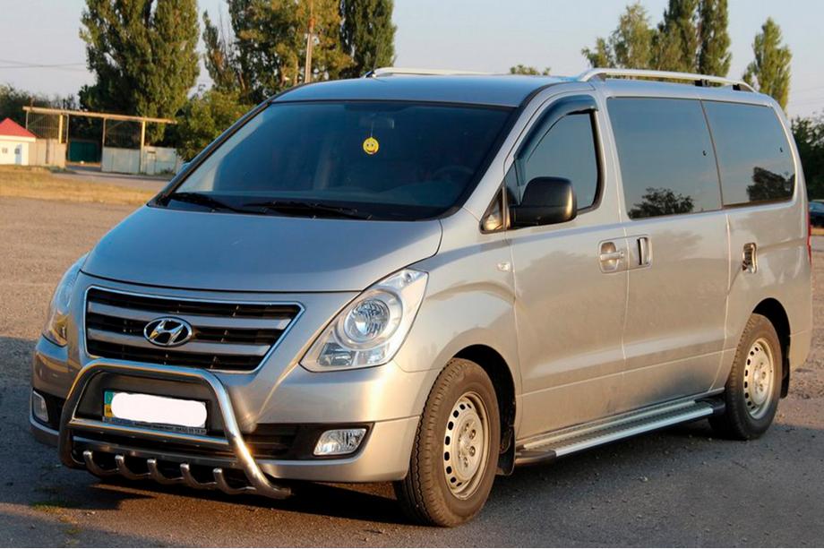 Hyundai H300, H1, Starex 2008-2020 Side Steps Line (2 pcs, Aluminum) Image