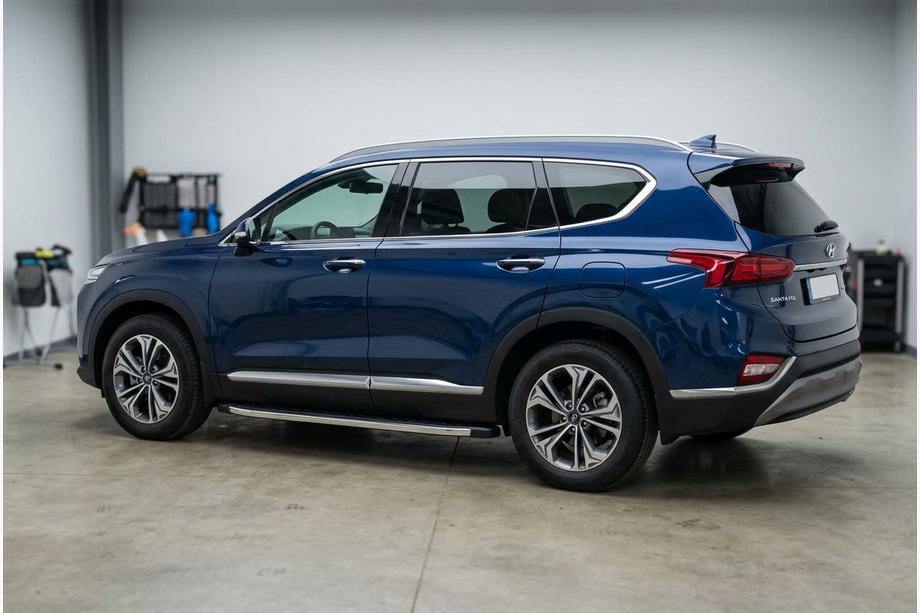 Hyundai Santa Fe 4 2018-2023 Side Steps BlackLine (2 pcs, Aluminum) Image