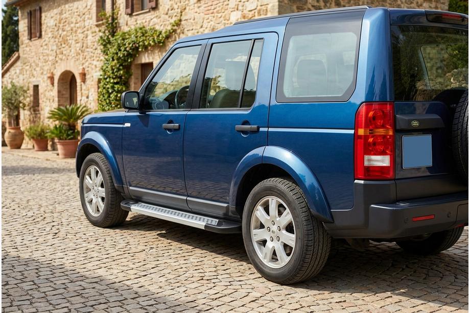 Land Rover Discovery III 2004–2009 Side Steps New Vision Grey (2 pcs, Aluminum) Image