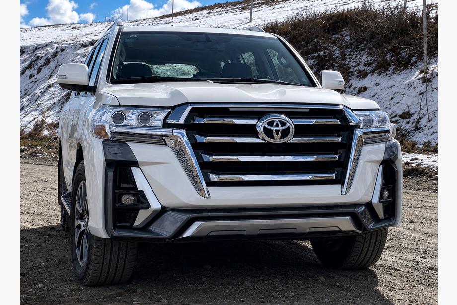 Toyota Land Cruiser 200 2007-2021 Full Body Kit 2016↗︎ (Limgeni) Image