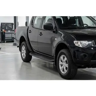 Side Steps Tayga Black (2 pcs, Aluminum) photo 1
