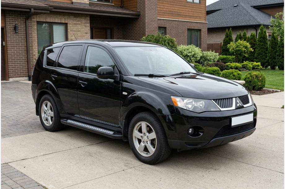 Mitsubishi Outlander 2006-2012 Side Steps New Vision Black (2 pcs, Aluminum) Image