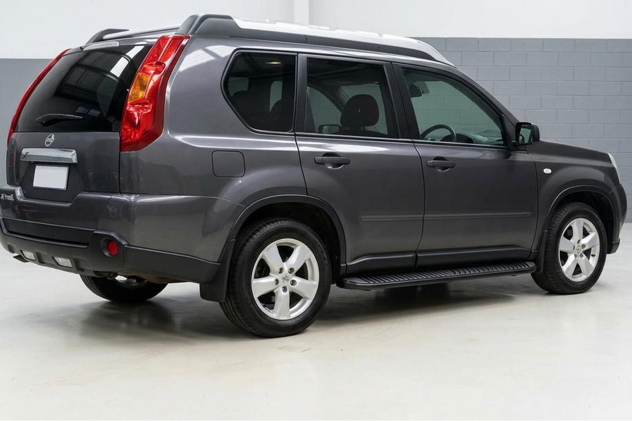 Nissan X-trail T31 2007-2014 Side Steps Tayga Black (2 pcs, Aluminum) Image