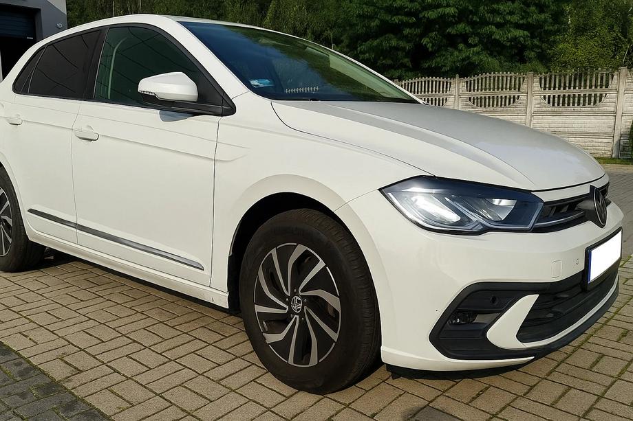 Volkswagen Polo 2017- Door Mouldings Stainless Steel (4 pcs) Image