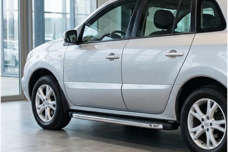 Renault Koleos 2008-2016 Side Steps BlackLine (2 pcs, Aluminum) Image