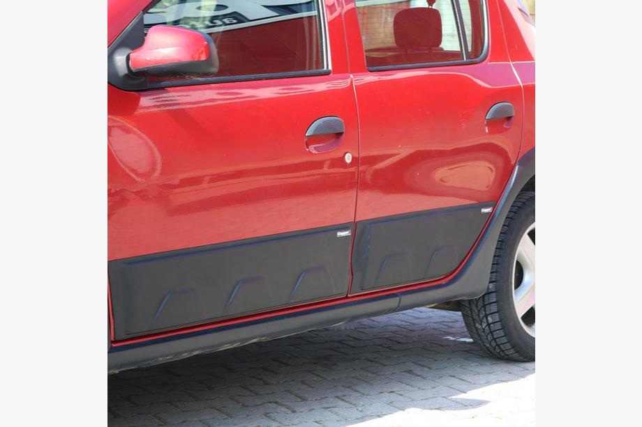 Renault Sandero 2013-2022 Door Moldings (4 pcs, ABS) Photo 4