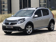 Dacia Sandero 2007-2013 Hood Deflector (EuroCap) photo 5