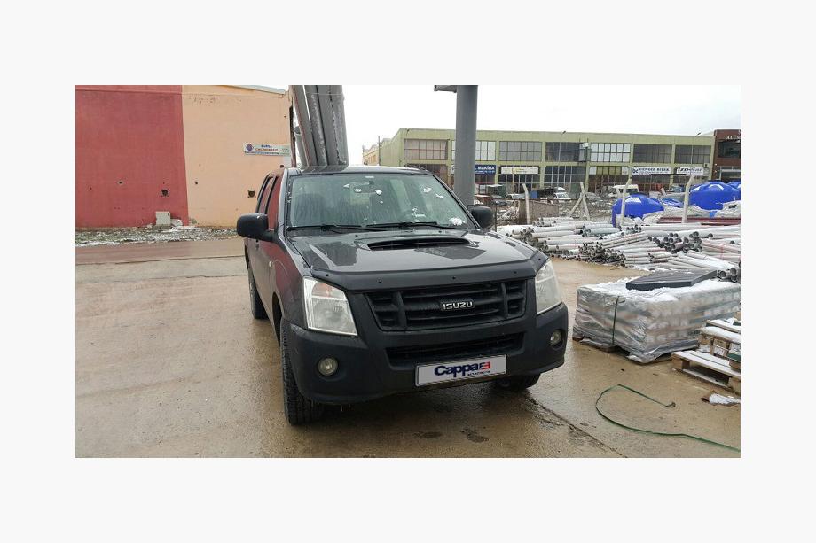 Isuzu D-Max 2002-2011 Hood Deflector 2006-2011 (EuroCap) Photo 2