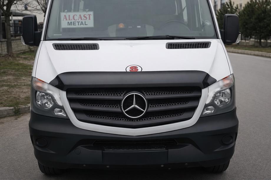 Mercedes Sprinter W906 2006–2018 Hood Deflector 2013+ (V2, EuroCap) Image