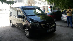Mercedes Vito/V-class W447 2014- Windshield Visor (black gloss, 5mm) photo 5