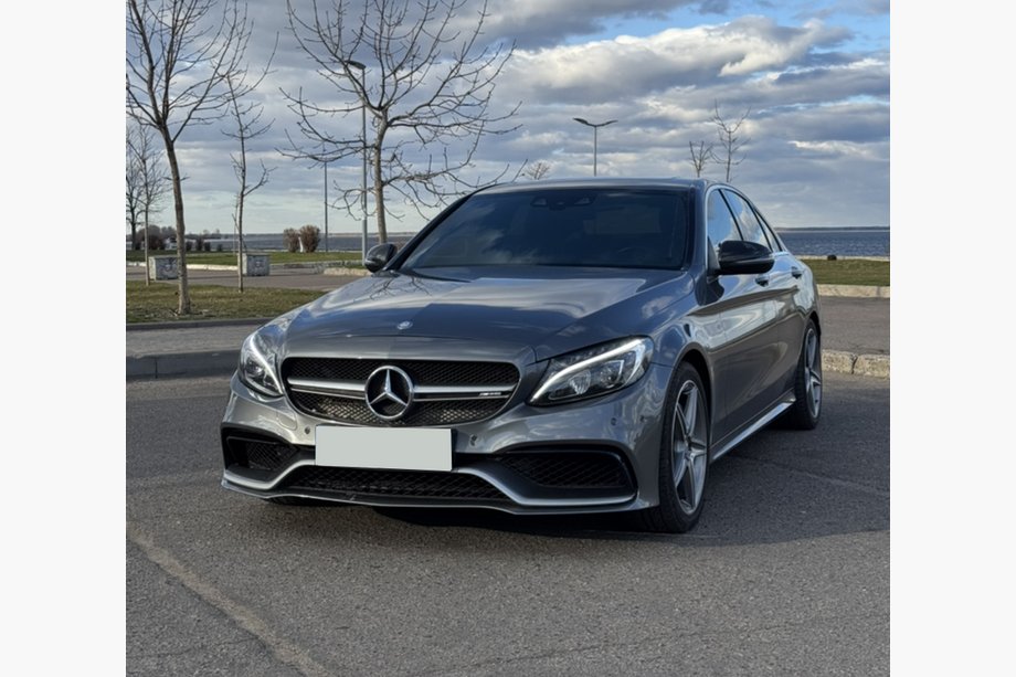 Mercedes C-class W205 2014-2021 Body kit with full rear bumper (AMG C63-designs 2014-2018) Image