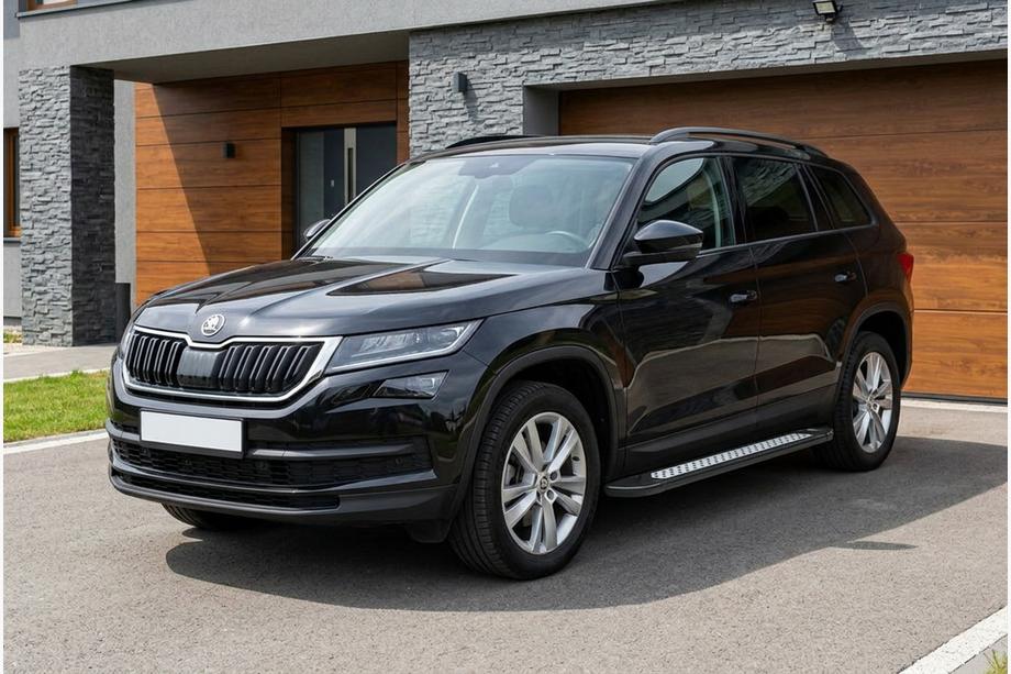 Skoda Kodiaq 2016-2023 Side Steps New Vision Black (2 pcs, Aluminum) Image