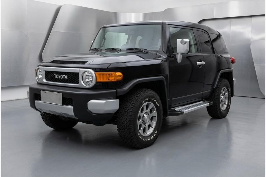 Toyota FJ Cruiser 2006-2022 Side Steps New Vision Grey (2 pcs, Aluminum) Image