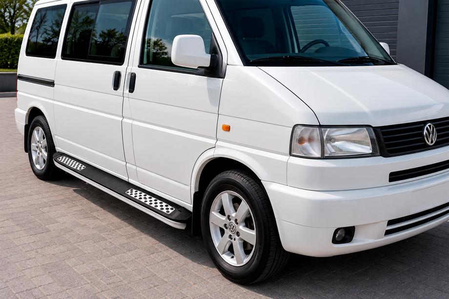 Volkswagen T4 Caravelle/Multivan 1990–2003 Side Steps Tayga V2 (2 pcs, Aluminum) Image