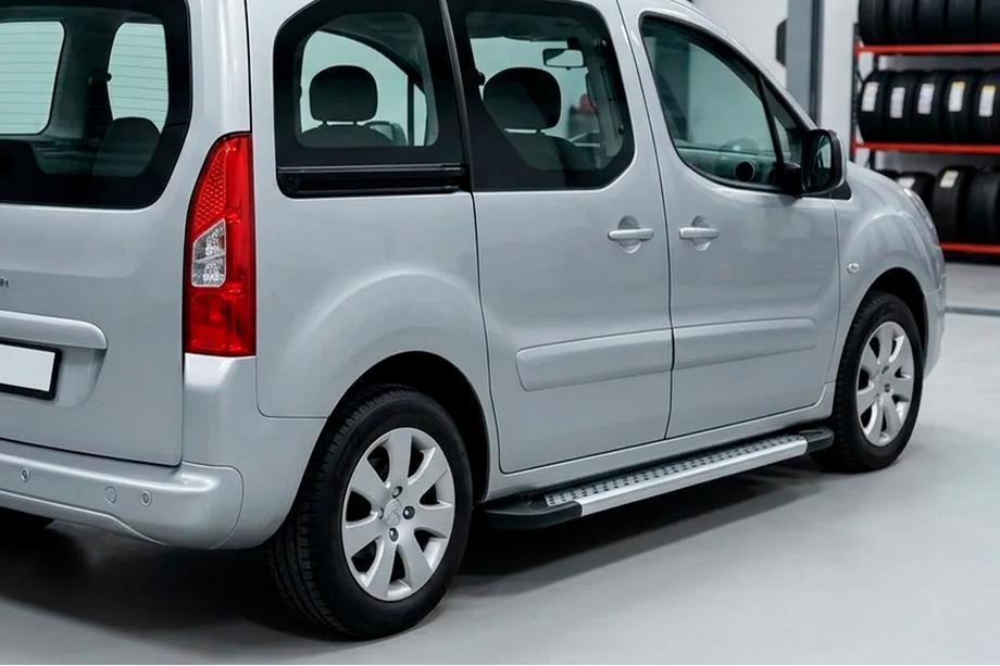 Peugeot Partner Tepee 2008-2018 Side Steps New Vision Grey (2 pcs, Aluminum) Image