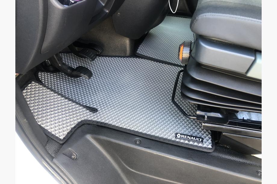 Nissan NV400 2010-2024 EVA Floor Mats (Gray) Image