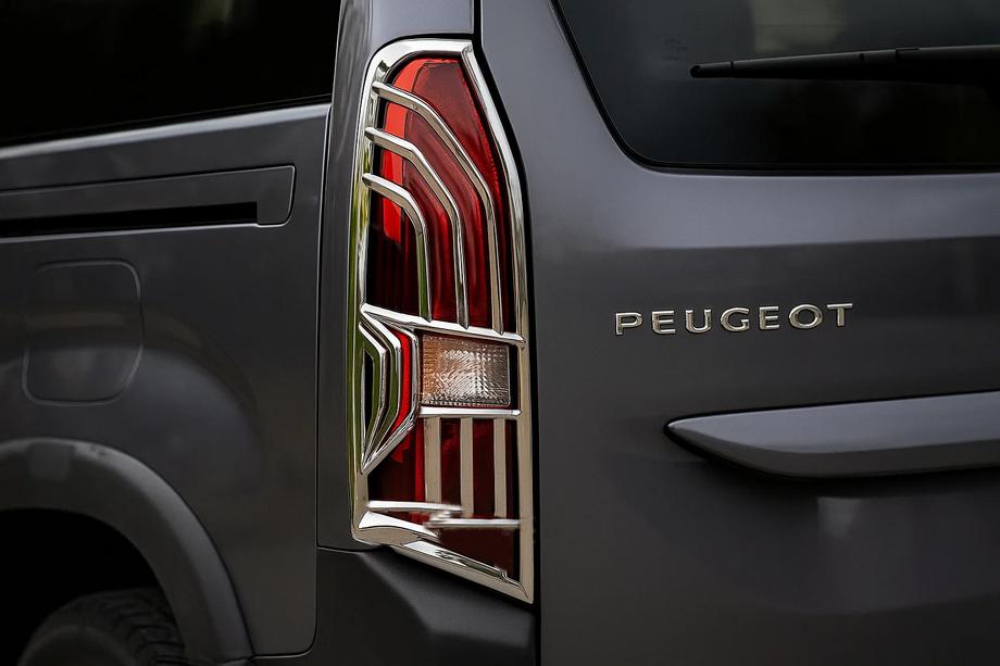 Peugeot Partner/Rifter 2019- Chrome Tail Light Covers (2 pcs, ABS) Image