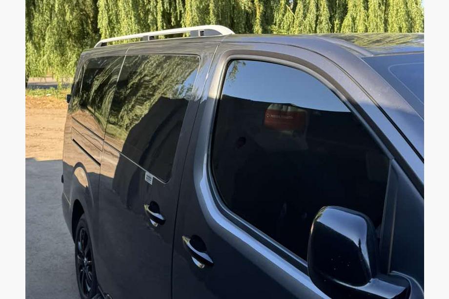 Peugeot Traveller 2017- Roof Rails Skyport (silver) Short Wheelbase Photo 17