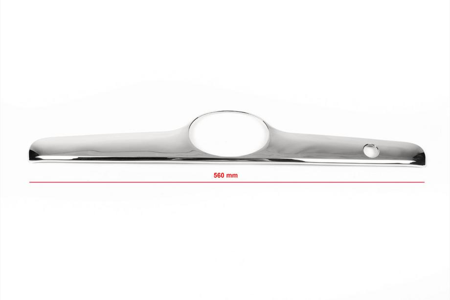 Toyota Corolla 2002-2007 Chrome trim above license plate Sedan (USA, ASIA 2002-2006) Image