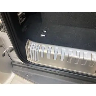 Rear inner door sill cover (for 7-seater) Toyota Land Cruiser Prado 150 2009-2023 photo 4