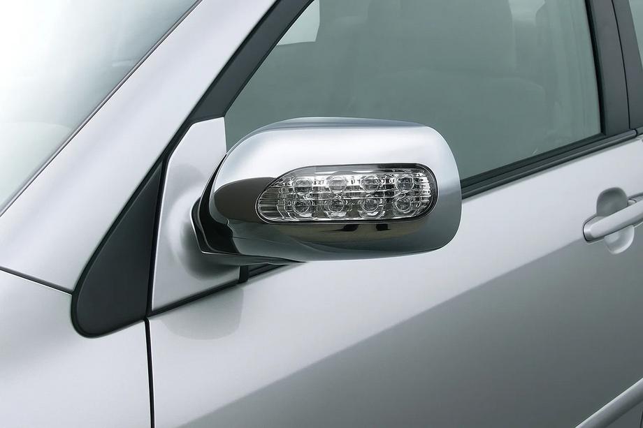 Toyota Corolla 2002-2007 Mirror Covers with LED (2002-2005, 2 pcs, plastic) Image