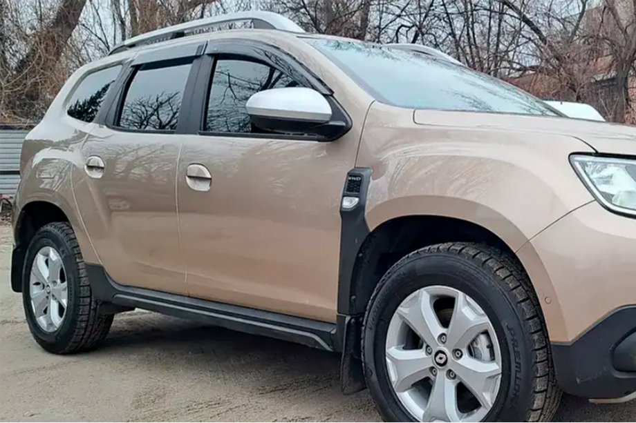 Renault Duster 2018-2024 Window Deflectors (4 pcs, HIC) Image