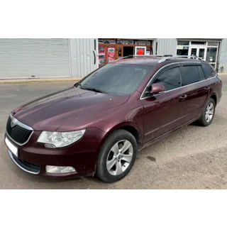 Window deflectors with chrome trim SW (4 pcs, HIC) photo 3