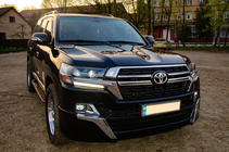 Toyota Land Cruiser 200 2007-2021 Body kit 2016-2021 (Executive 2021) photo 13