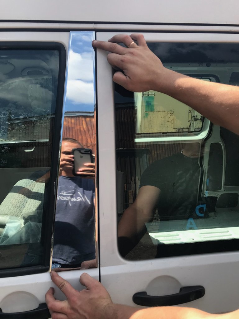 Door pillar covers Volkswagen T5 Multivan