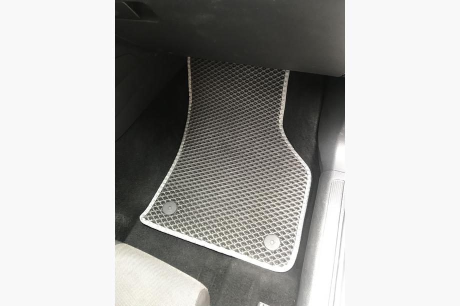 Volkswagen Golf 7/E-Golf 2012-2020 EVA Floor Mats for Golf 7 (Black) Photo 3