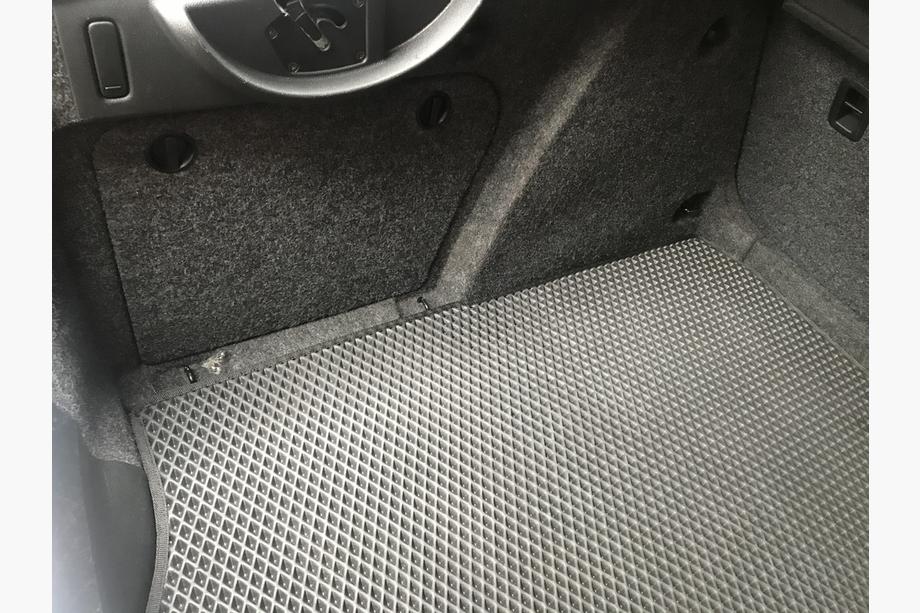 Skoda Superb 2009-2015 Trunk Mat Liftback (EVA, Black) Photo 2