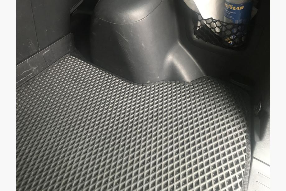 Kia Sportage 2004-2010 Trunk Mat (EVA, Black) Photo 2