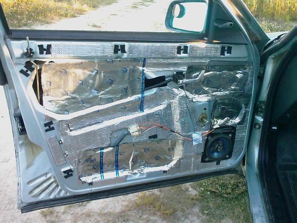 Do-it-yourself soundproofing of VAZ 2110 doors