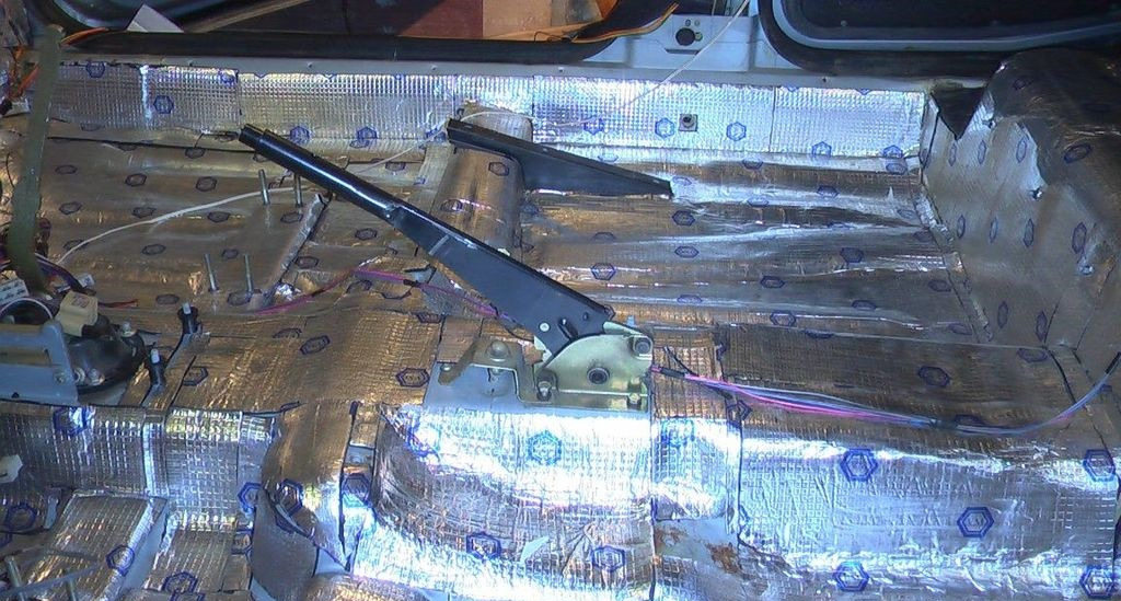 Do-it-yourself noise insulation of the VAZ 2110 floor