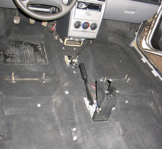 Do-it-yourself Lada Priora floor soundproofing