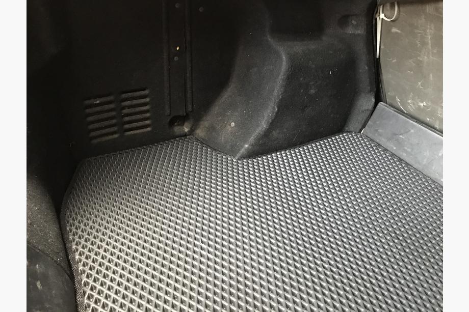 Chevrolet Aveo T250 2005-2011 Trunk Mat (EVA, Black) Photo 3