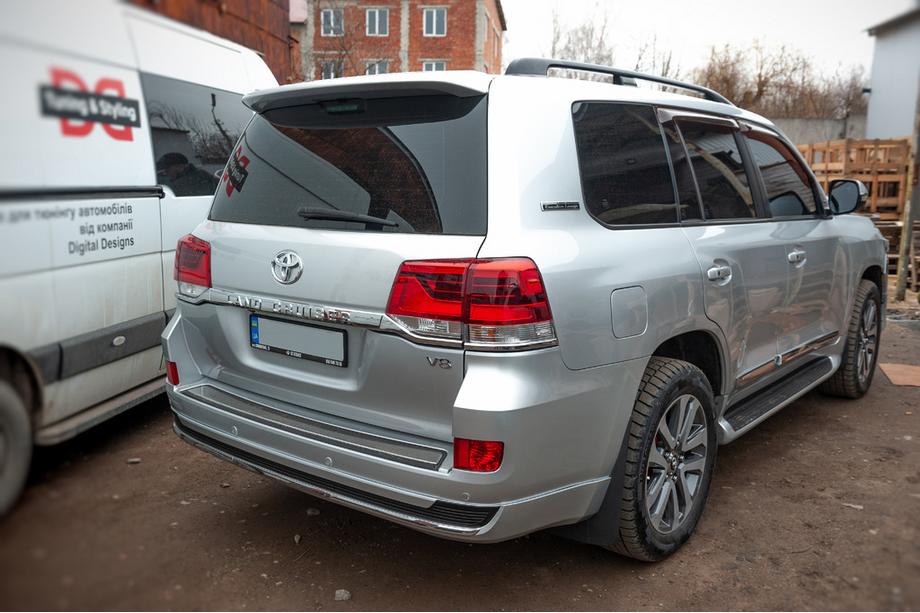 Toyota Land Cruiser 200 2007-2021 Facelift conversion kit from LC200 2008-2015 to 2021 Executive Photo 20