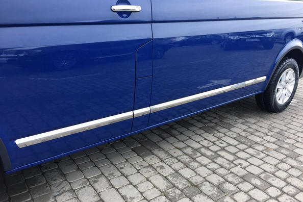 Volkswagen T5 Multivan door moldings