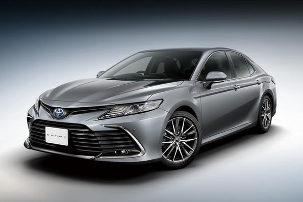 Updated Toyota Camry to debut in Japan