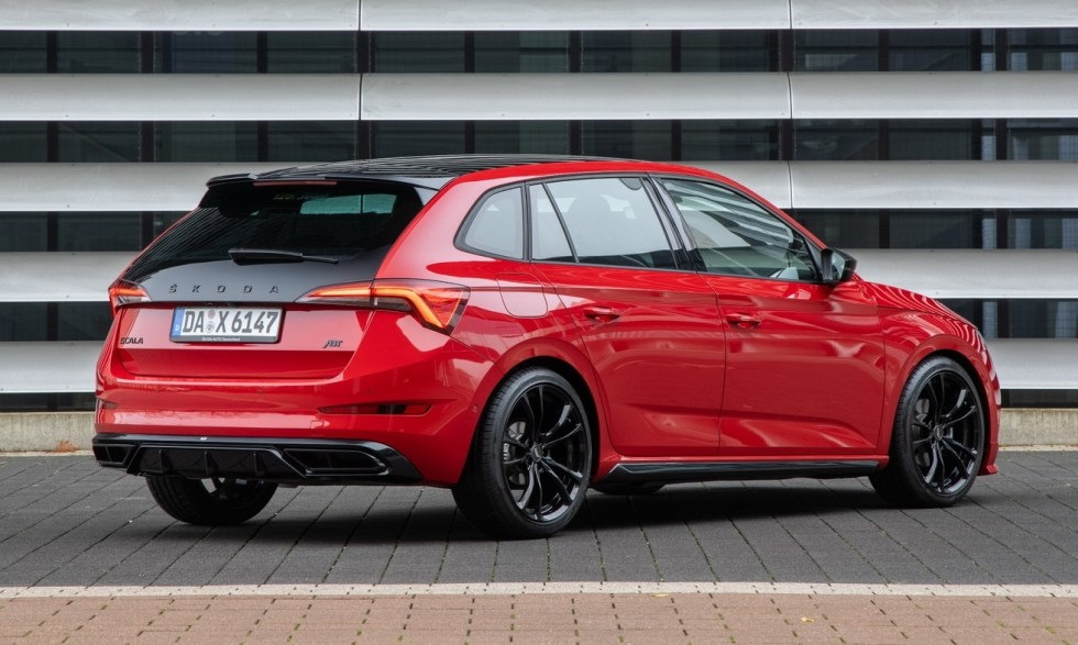 The "hot" version of the Skoda Scala Edition S hatchback is preparing for sales