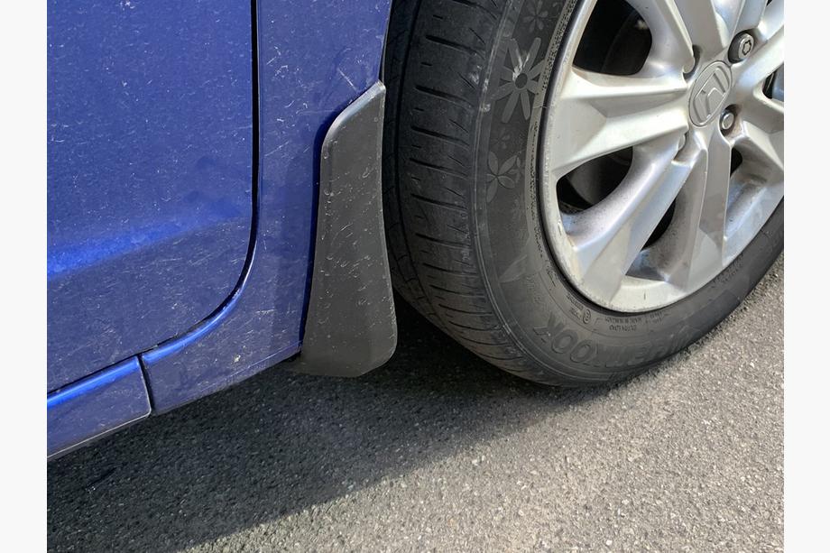 Honda FIT/Jazz 2014–2020 Premium Mud Flaps (4 pcs) Image